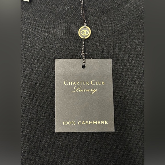 Cashmere Charter Club women’s open shoulder sweater. Size Small. Black color. - Picture 10 of 12